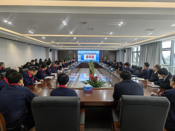 公司进行司法知识培训班 