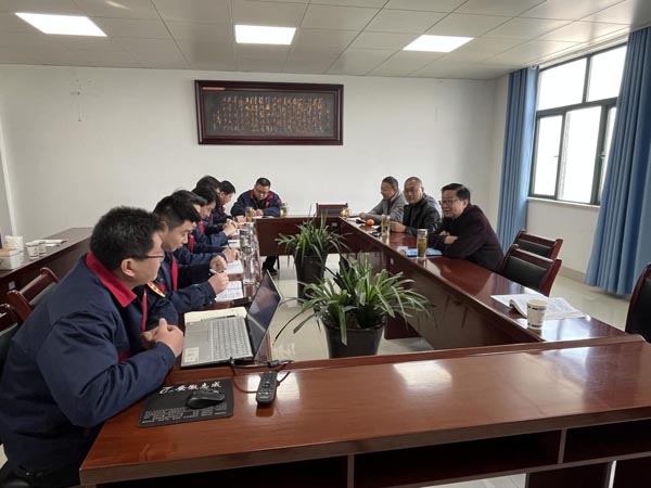 e89ab41a86f67a1 公司党委书记到建材公司调研