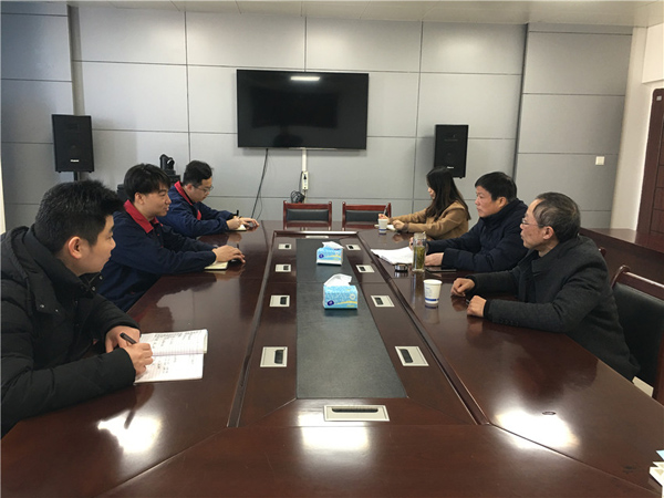 怀化市经信局到建材公司调研