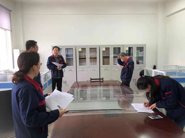 第二构筑工程事业部发展“设备见本色”专项活动 