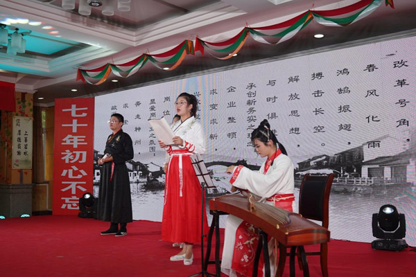 公司进行“建安赋”配乐．朗诵．跳舞专题竞演 